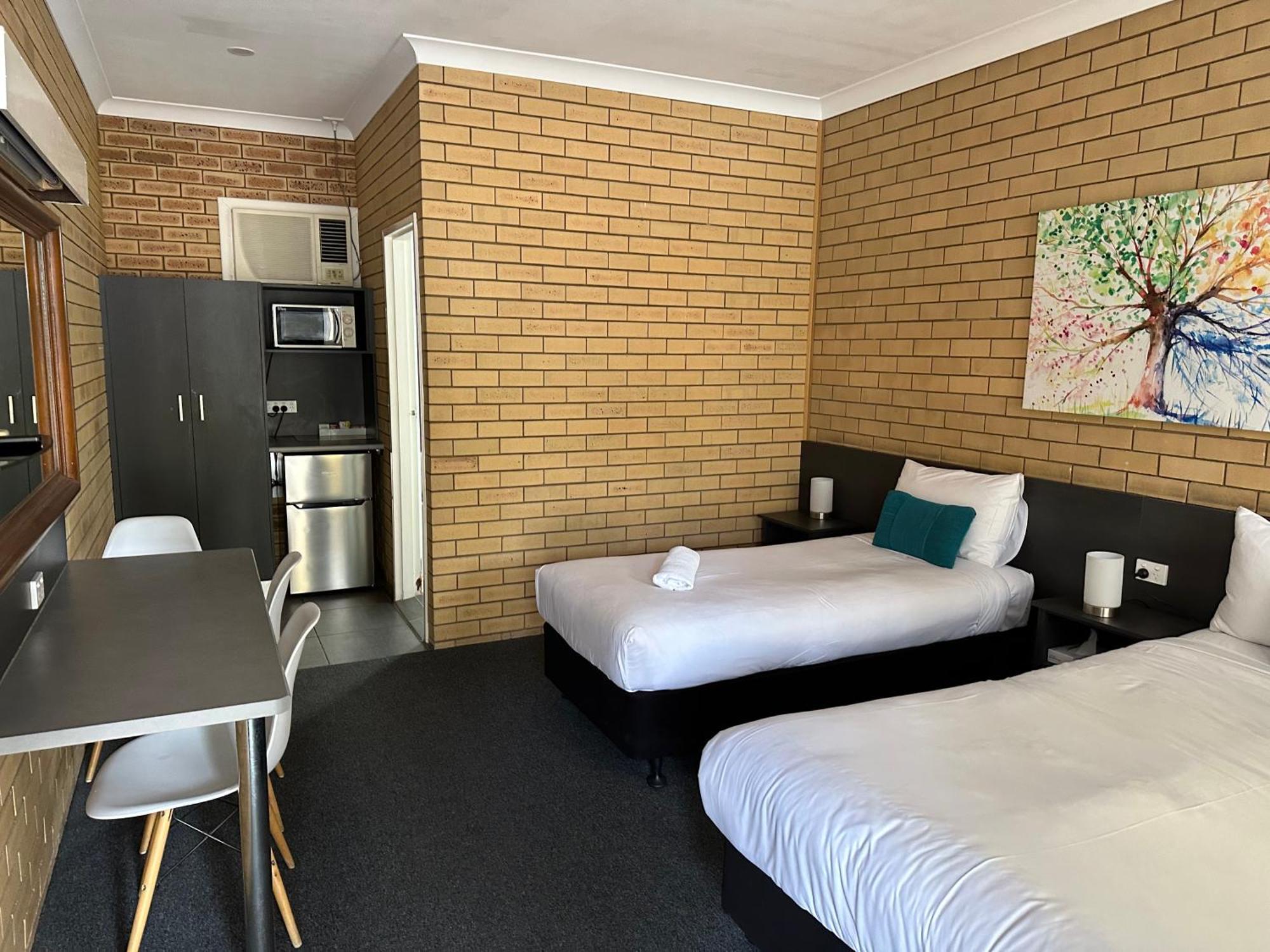 Blue Violet Motor Inn Toowoomba Exterior foto