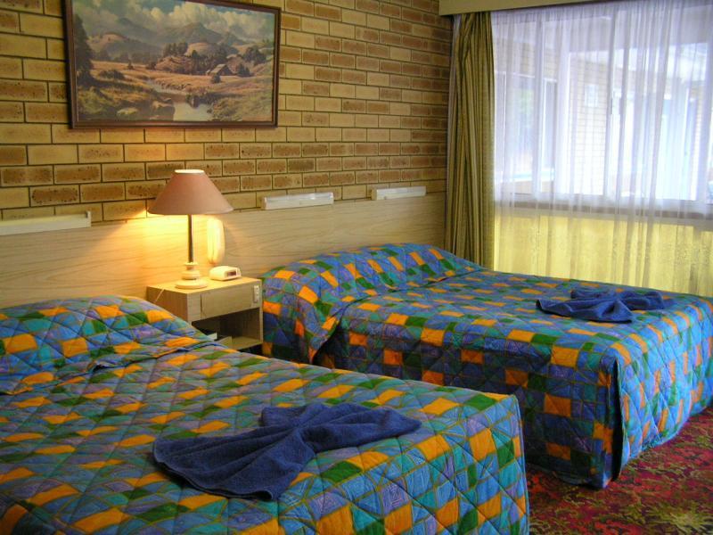 Blue Violet Motor Inn Toowoomba Exterior foto
